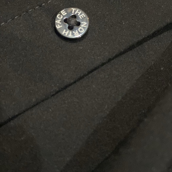 Northface 1st trail UPF button up - Picture 5 of 10